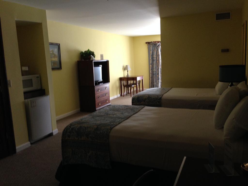 Greenville Inn & Suites Quarto foto
