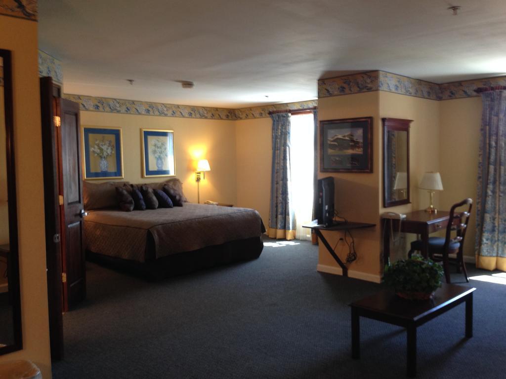 Greenville Inn & Suites Quarto foto